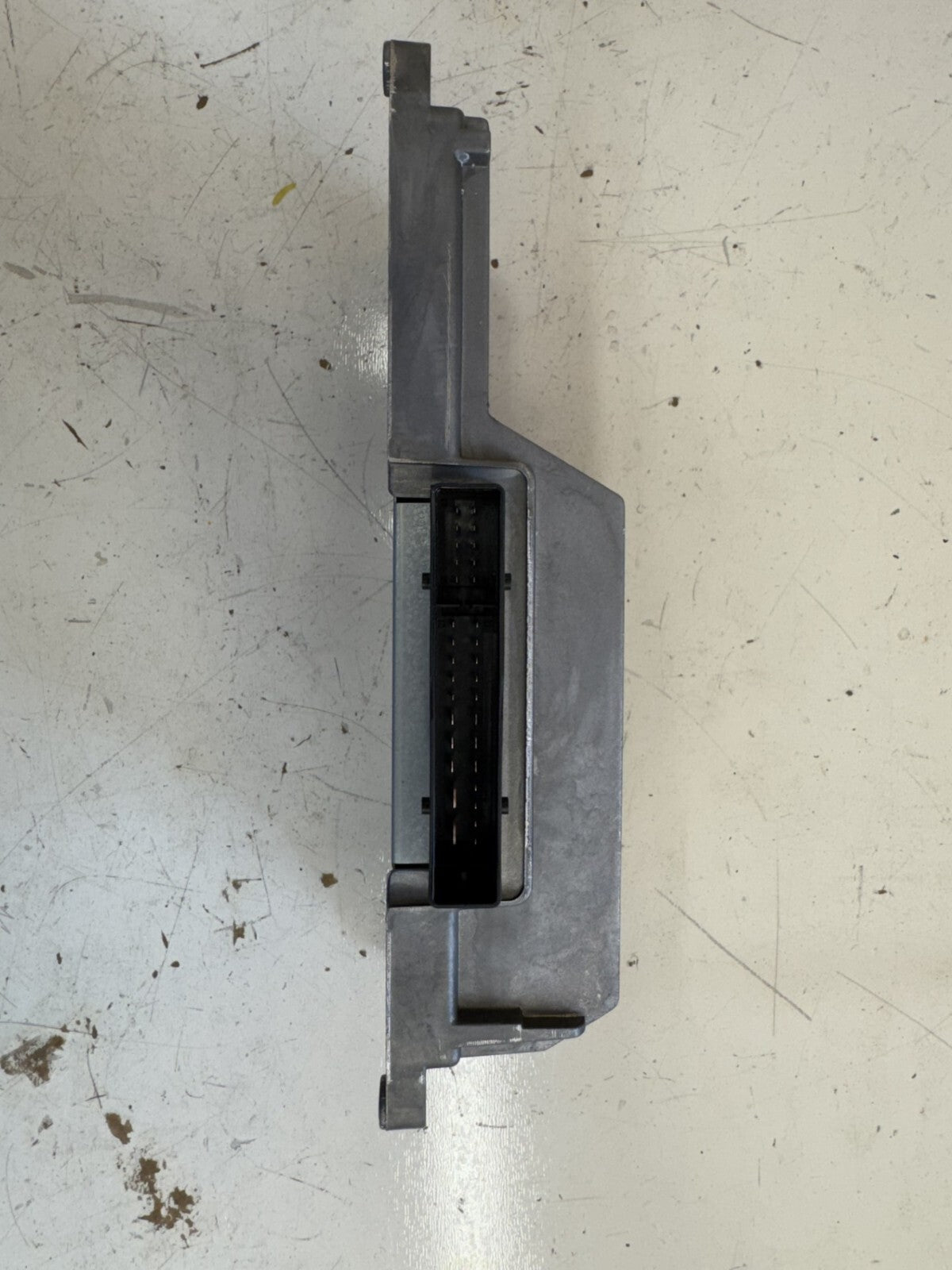 OEM 2013 - 2016 Audi A4 AMP Amplifier 8R1035223A
