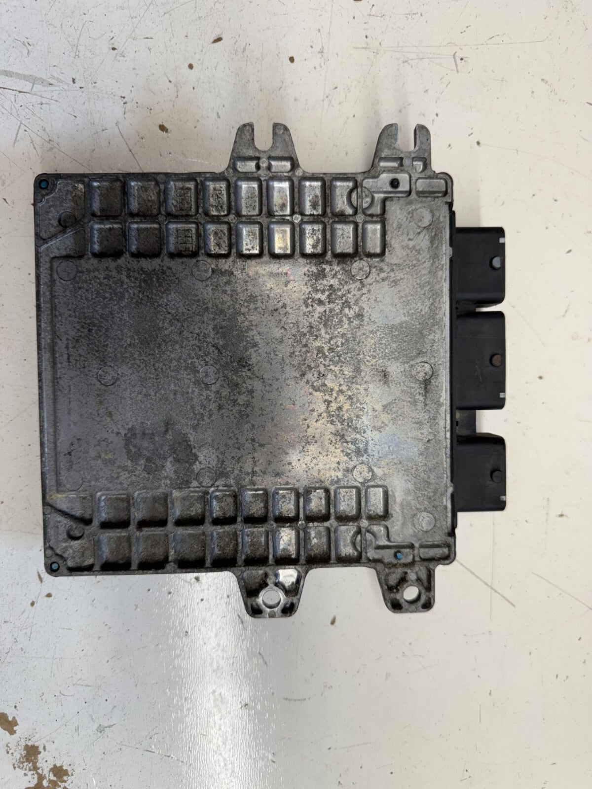 OEM 2009 Nissan Rogue ECM ECU Engine Computer Control Module MEC111-040 B1 OEM